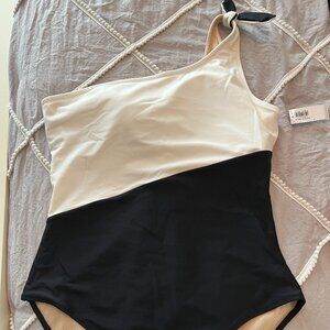 Old Navy Two-Tone One Piece, Size L